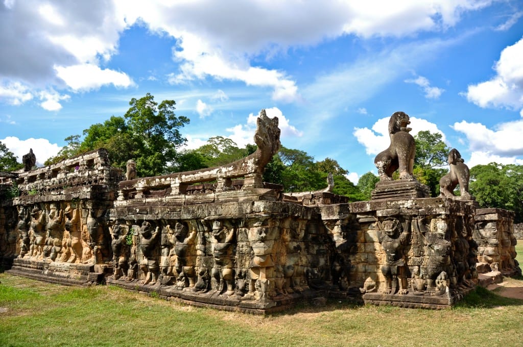 CAMBODIA OVERLAND TOUR WITH WONDERS