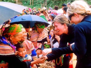 SAPA BICYCLE TOUR TO BAC HA MARKET