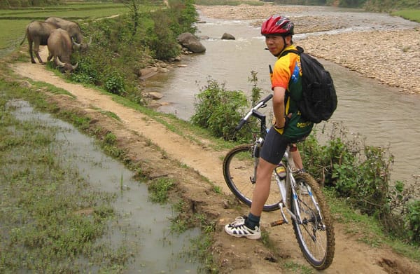 VIETNAM NORTH-WEST MOUNTAIN CYCLING TOUR