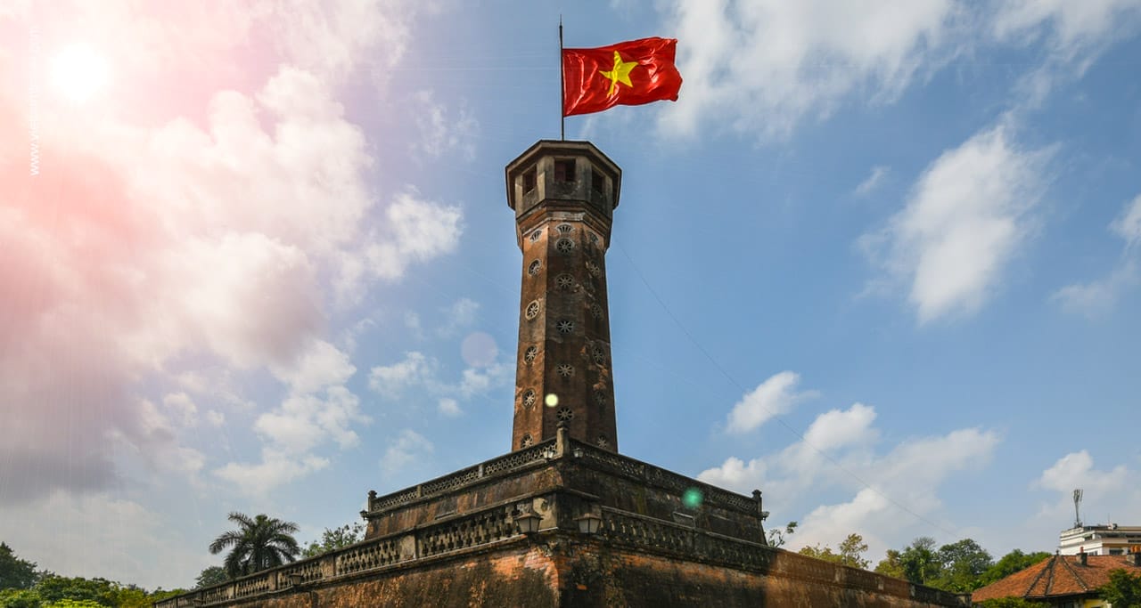 Hanoi-Flag-Tower1 HANOI CITY TOUR BY JEEP