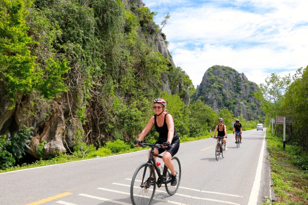 AMAZING BANGKOK BIKING TRIP TO HUA HIN