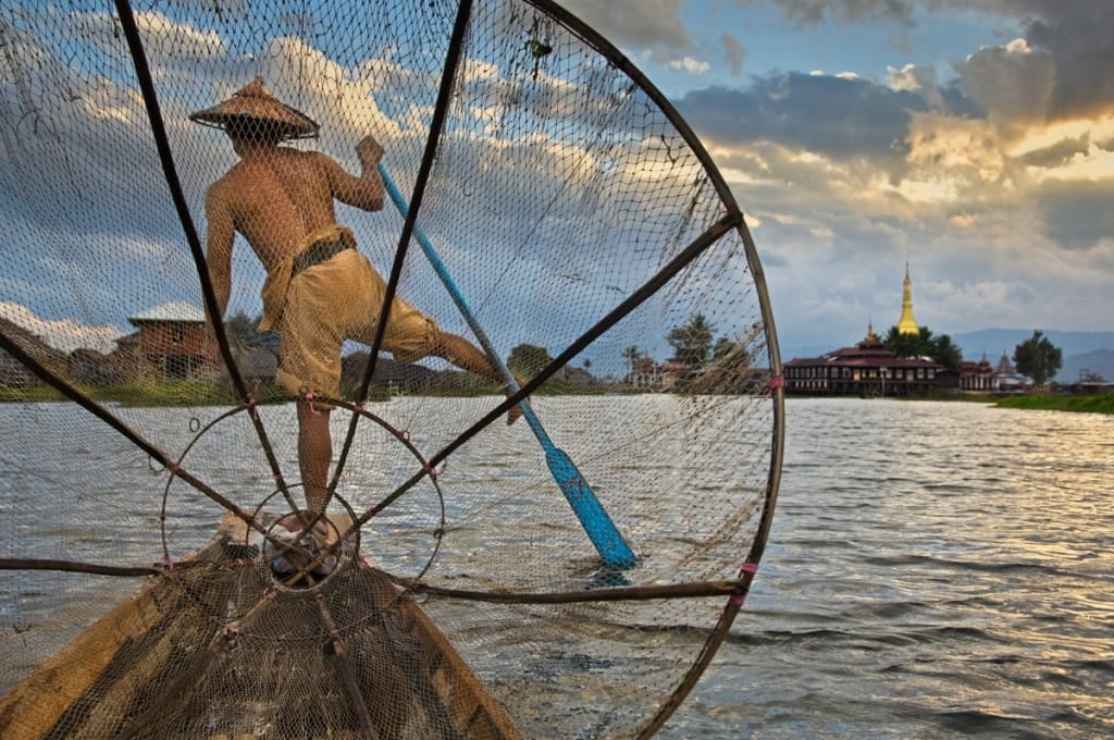 AMAZING MYANMAR DISCOVERY TOUR