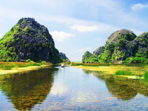 HANOI BIKING TOUR TO NINH BINH