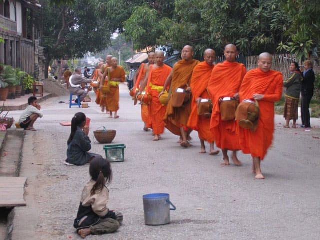 TASTE OF LAOS ADVENTURE TOUR