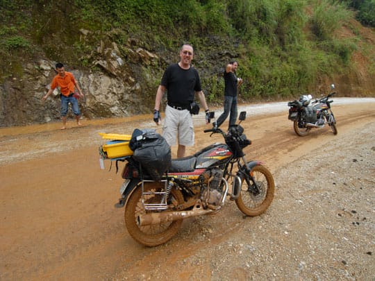 FANTASY VIETNAM MOTORCYCLE TOUR FROM WEST TO EAST