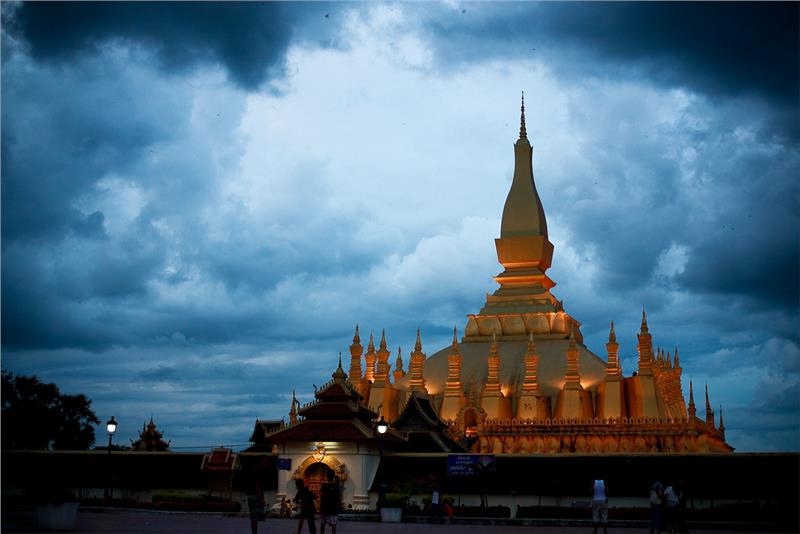 MAGIC LAOS CRUISING TOUR TO NORTHERN THAILAND