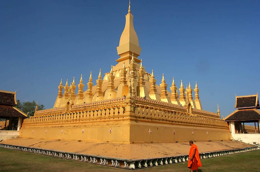 Essential Laos Package Tour From Vientiane To Luang Prabang