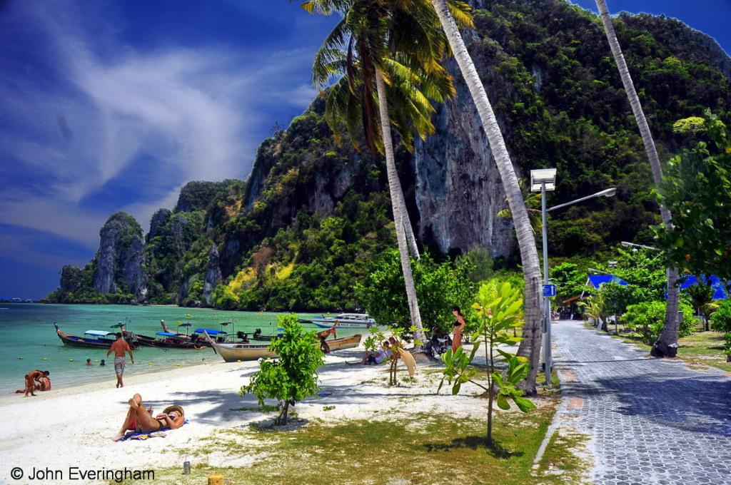 UNIQUE PHI PHI BEACH VACATION