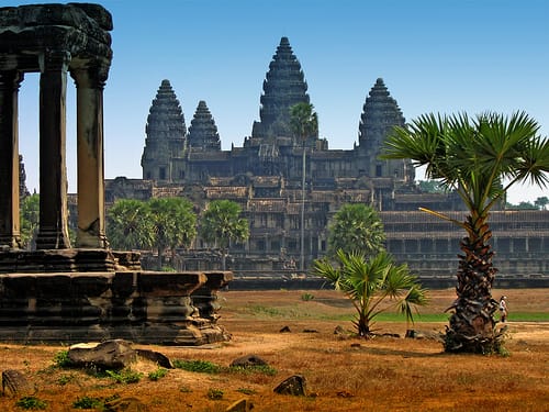 BEST EVER CAMBODIA OVERLAND SIGHTSEEING TOUR