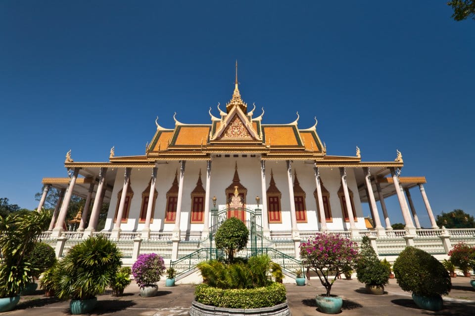 CAMBODIA CRUISE TRIP FROM PHNOM PENH TO SIEMREAP