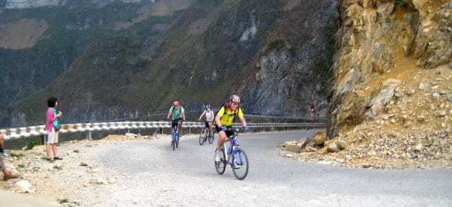 Hanoi cycling tour to Mai Chau and Phu Yen - Vietnam biking tours