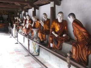 HANOI HALF-DAY TOUR TO THAY & TAY PHUONG PAGODAS