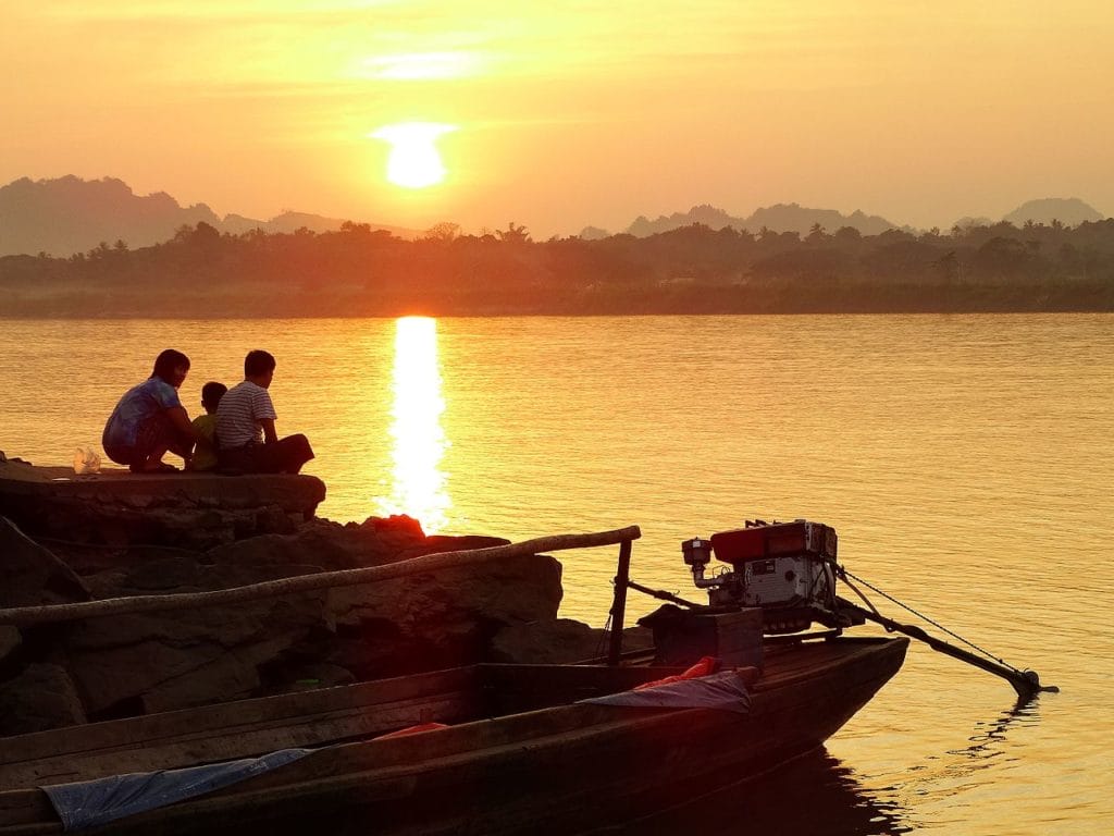 MYANMAR TOUR OF HIDDEN TREASURES