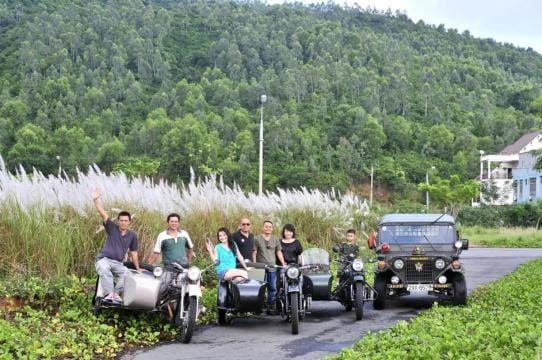 Vietnam overland jeep tours - Vietnam jeep tours