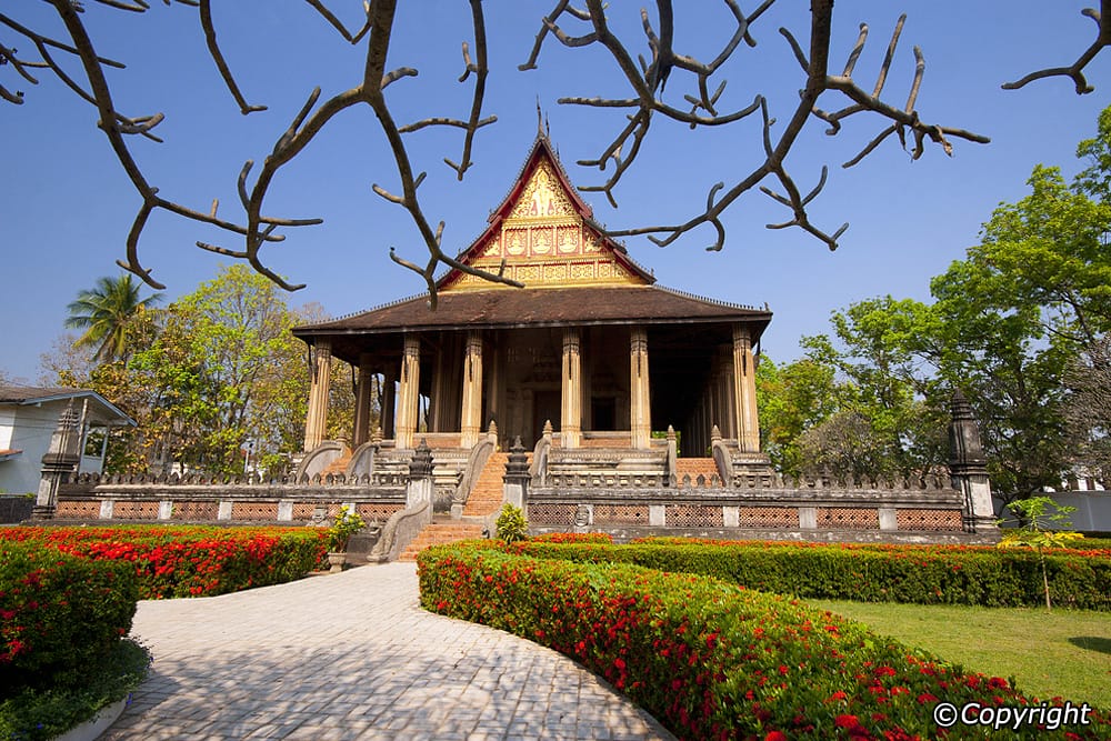 VIENTIANE CITY TOUR AND BUDDHA PARK