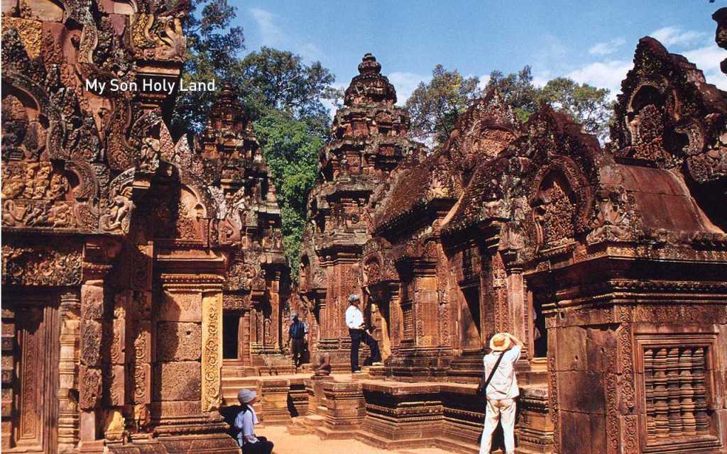 ONE DAY GROUP TOUR IN MY SON SANCTUARY AND HOI AN
