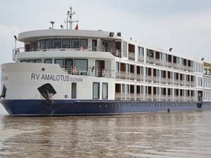 RV Amalotus Downstream Cruise Tour from Siem Reap to Saigon