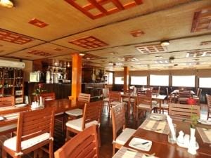 RV Lan Diep Upstream Cruise Tour from Saigon to Phnom Penh