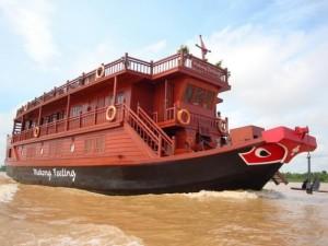 Mekong Feeling Cruise Holiday from Can Tho to Phnompenh - 3 Days