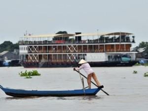 Siemreap Downstream Cruise Holiday to Saigon by RV Pandaw