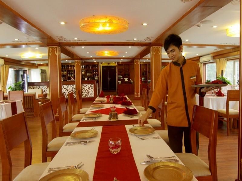 Huong Hai Sealife Cruise Tour for 2 Days / 1 Night