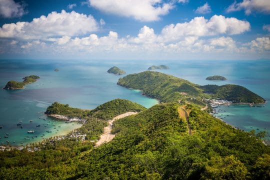 top 7 beautiful islands to visit in Vietnam