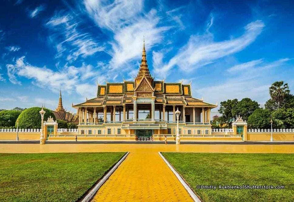 phnom-penh-royal-palace-e1749640321220 8-Day Mekong River Cruise from Saigon to Siem Reap by Mekong Princess