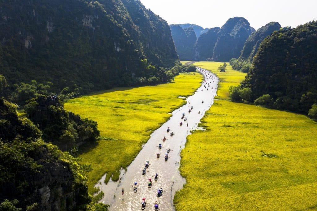 Awesome Northern Vietnam Tour to Hanoi - Halong - Ninh Binh