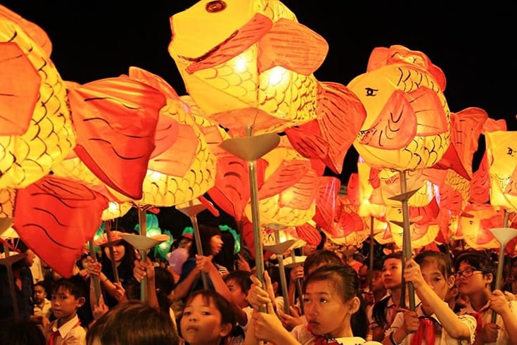 Vietnam's magical Mid-autumn Festival - Full moon Festival