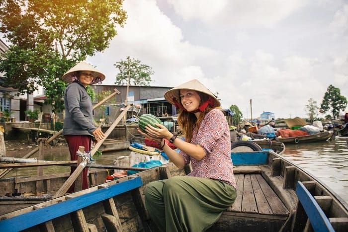 Cai Rang Floating Market - All Things You NEED To Know
