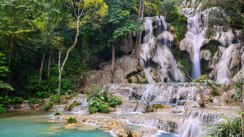 8 Days Lifetime Laos Tour from Vientiane to Vang Vieng, Luang Prabang