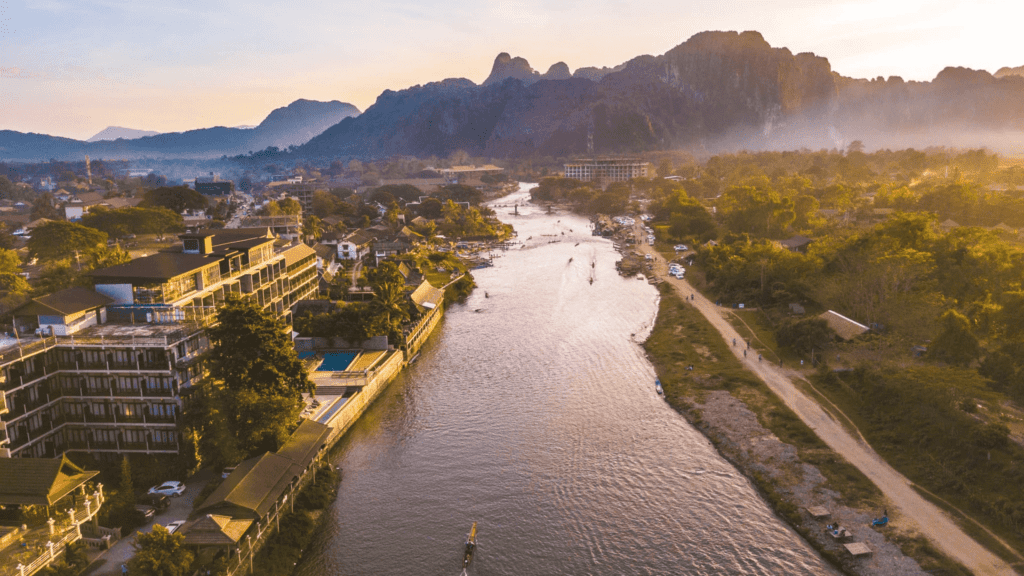 8 Days Lifetime Laos Tour from Vientiane to Vang Vieng, Luang Prabang