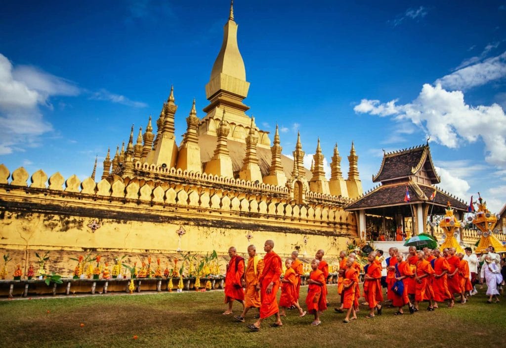 8 Days Lifetime Laos Tour from Vientiane to Vang Vieng, Luang Prabang