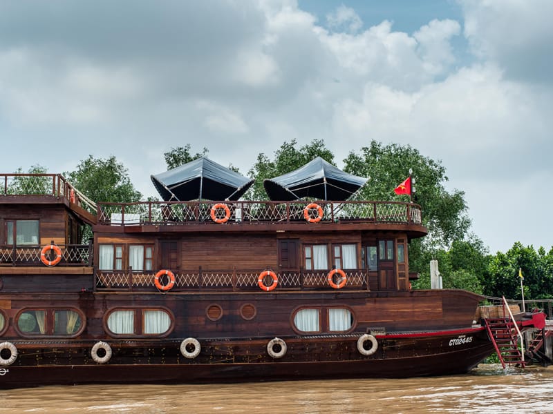 Mekong River Cruise Tour from Saigon to Phu Quoc via Can Tho and Cai Be