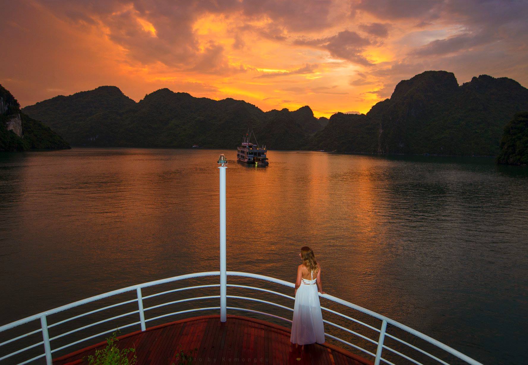 Halong-Bay-5 Luxury Accommodations in Vietnam for Overseas Vietnamese