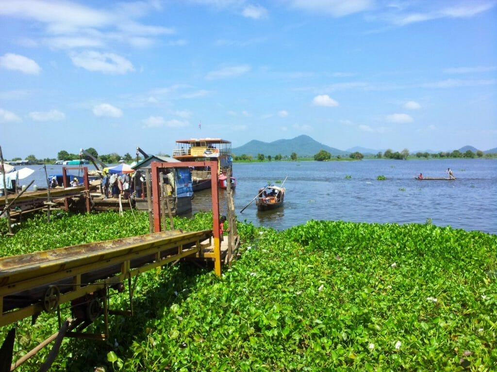 3-Day Siem Reap Downstream Cruise to Phnom Penh