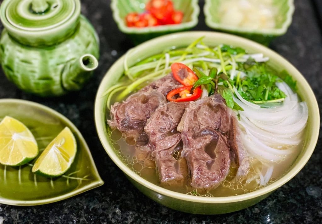 pho-bo-ha-noi-1-1024x712 Must-Try Foods in Northern Vietnam: A Culinary Journey through Hanoi, Sapa, and Ninh Binh