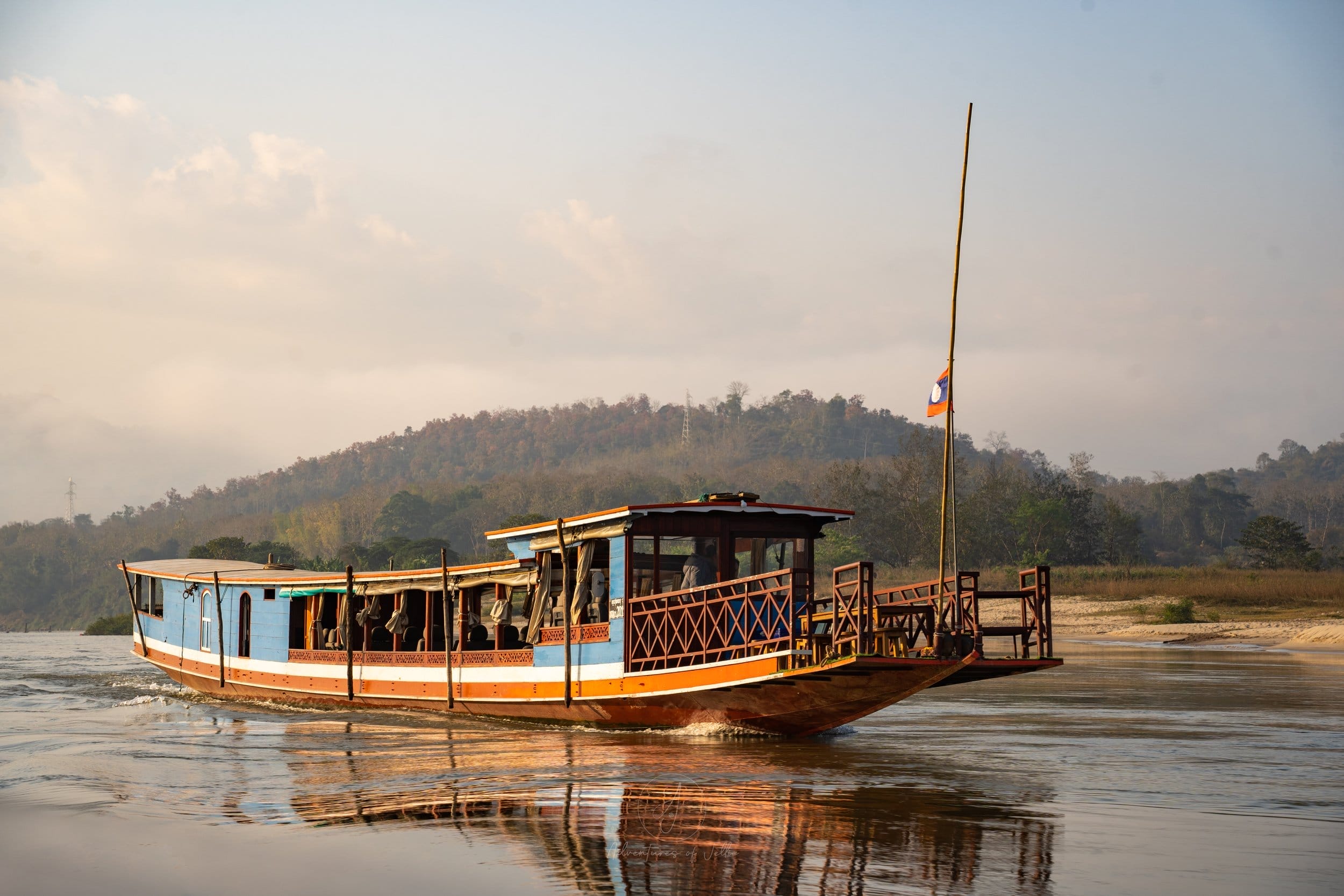 mekong-cruise-expedition-from-chiang-mai-to-luang-prabang-by-shompoo-river-cruise How to Get to the Border Checkpoint Between Thailand & Laos from Chiang Khong