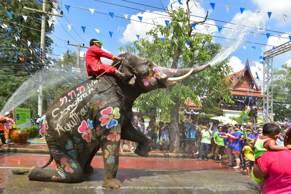 The Best Ways To Travel From Bangkok To Siem Reap: A Comprehensive Guide songkran-festival-thailand-2 The Best Ways To Travel From Bangkok To Siem Reap: A Comprehensive Guide
