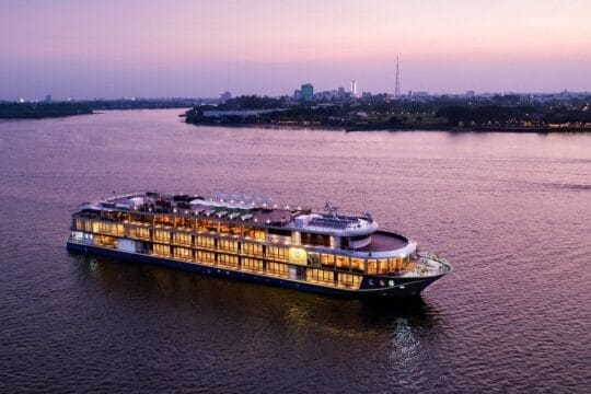 why-choose-a-mekong-river-cruise-instead-of-a-land-tour-in-cambodia