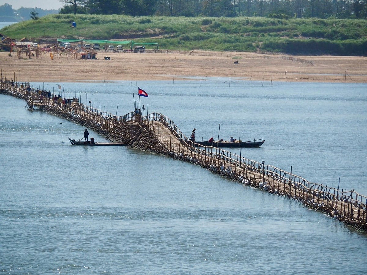 Koh-Pen-Bridge-in-Kampong-Cham-2 Best scenic views along the Mekong River in Cambodia