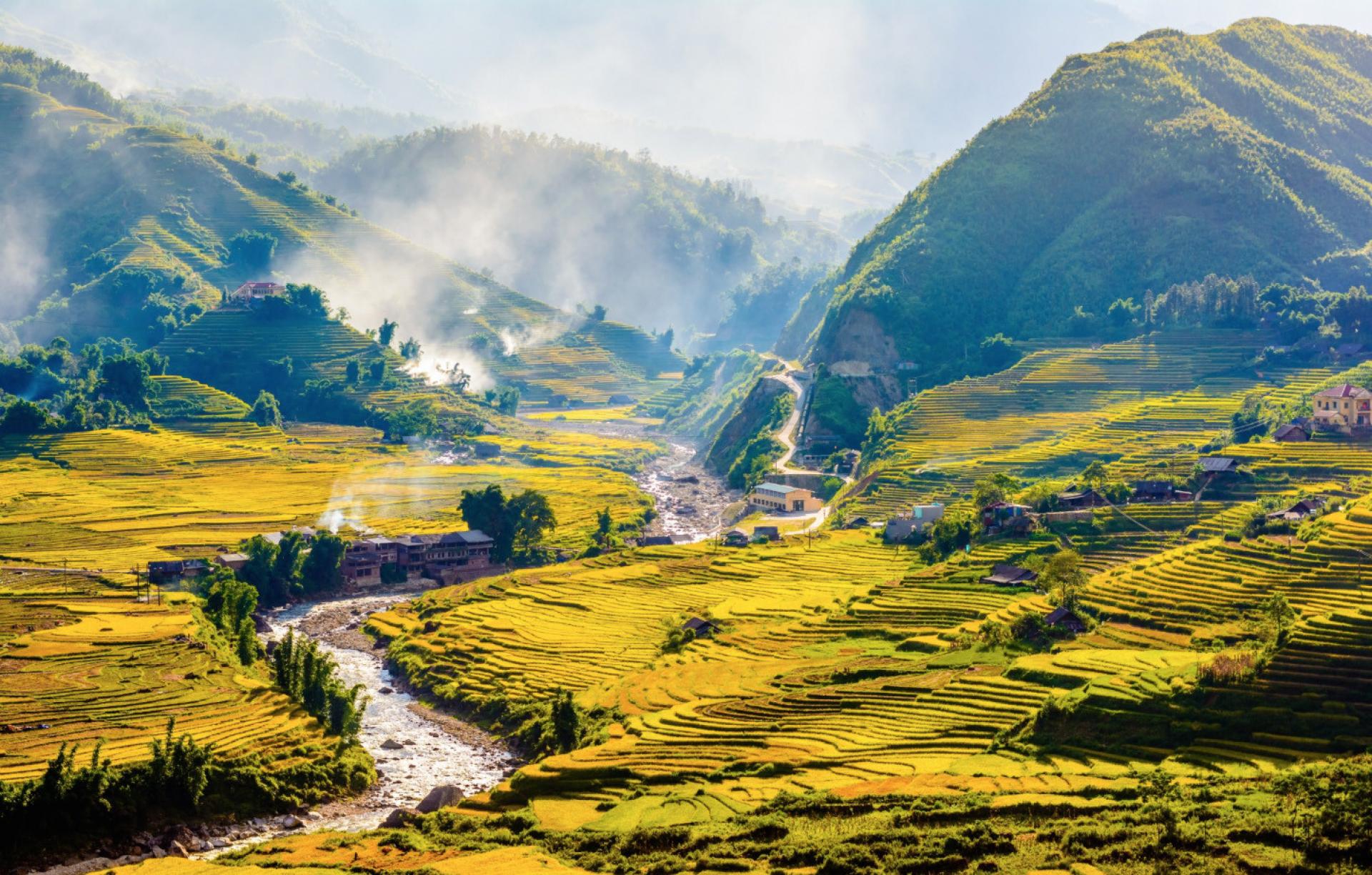 muong-hoa-valley-sapa-vietnam-2 Best Scenic Spots for Photography in Sapa: Capture Vietnam's Beauty