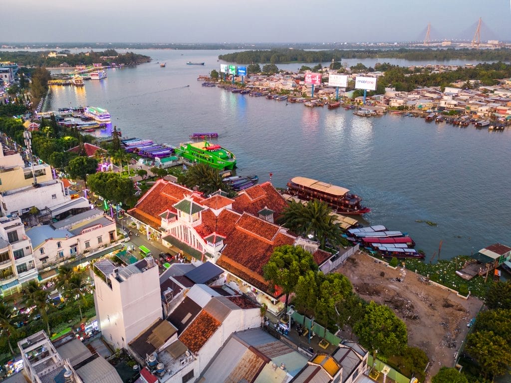 phong-dien-floating-market-1 What Makes Phong Dien a Quieter Alternative to Cai Rang?