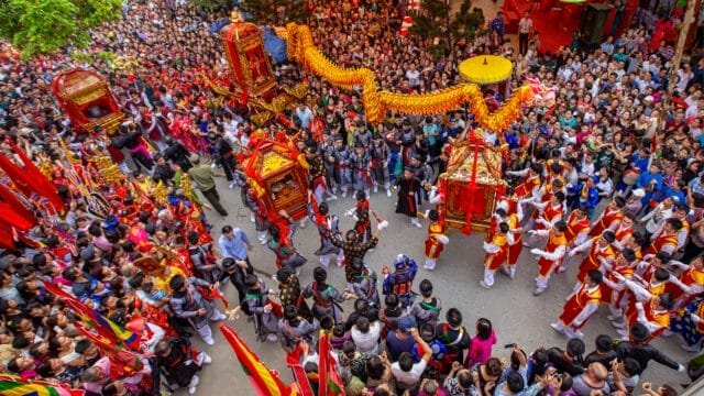 what-traditional-festivals-occur-in-vietnam-during-spring