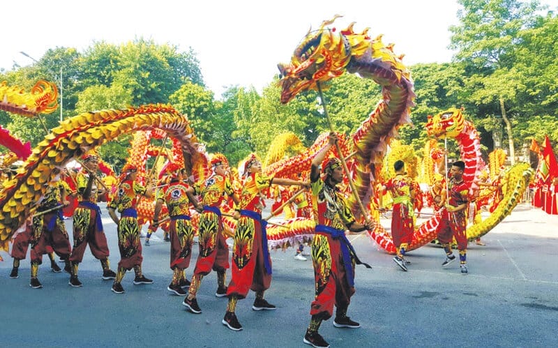 Tet-Dragon-Dance-in-Ho-Chi-Minh-City What Are the Top Tet Festivals to Experience in Vietnam During the Lunar New Year?