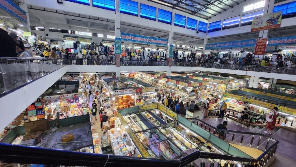 Han-Market-is-divided-into-2-floors--1024x577 Top 10 Places in Da Nang: Complete Travel Guide 2025
