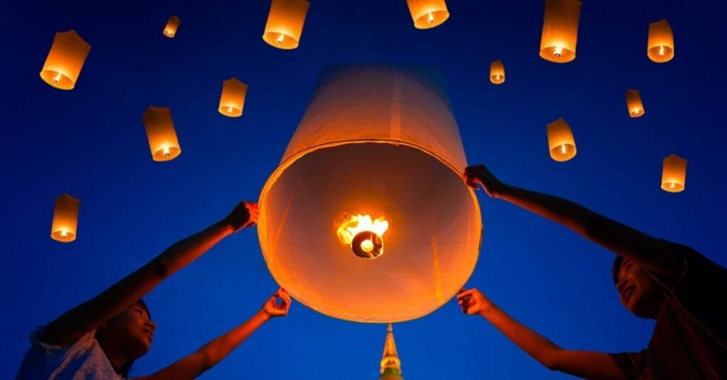 Yi Peng – Chiang Mai's Enchanting Lantern Festival YI-YENG-1024x536 Yi Peng – Chiang Mai's Enchanting Lantern Festival