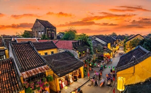 best-time-to-photograph-hoi-an-town