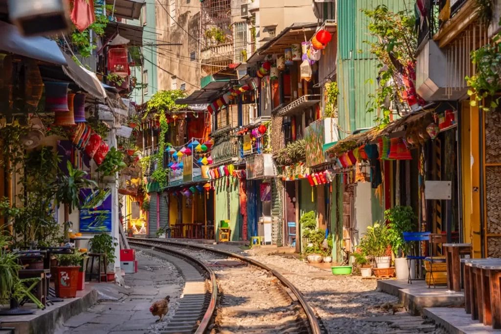 Hanoi Train Street: Beautiful but Dangerous Attraction iStock-2157440310-_Header_Mobile-1024x683 Hanoi Train Street: Beautiful but Dangerous Attraction