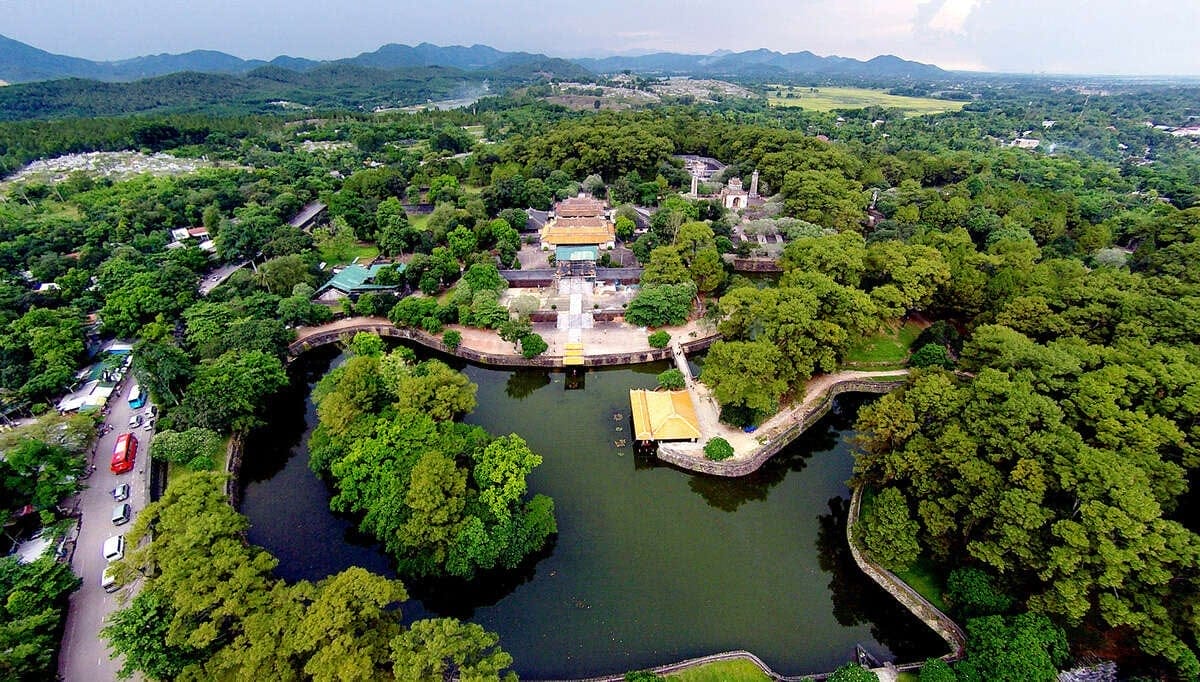Must-See Tombs Around Thua Thien Hue Tu-Duc-Tomb-1 Must-See Tombs Around Thua Thien Hue